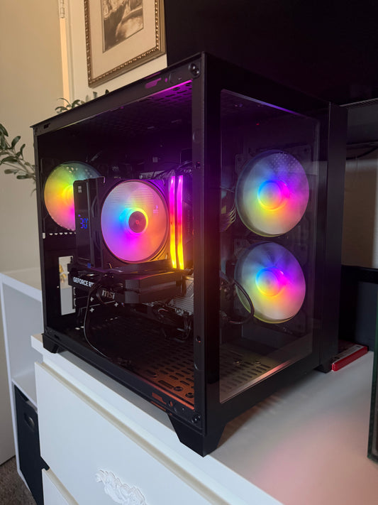 RTX 5060 / Ryzen 5 8500G
